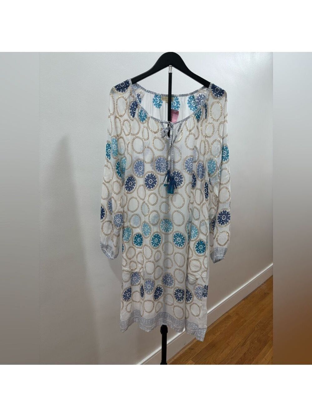431. Ruby Yaya White Tunic Dress with Blue & Teal Medallion Print